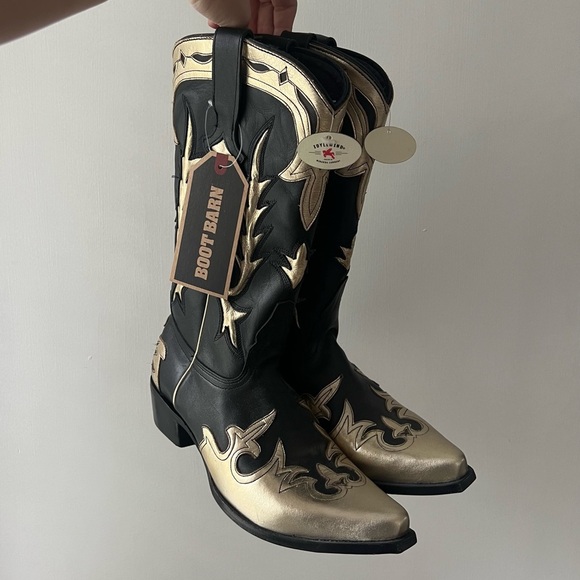 Idyllwind by Miranda Lambert Black and Gold Western Cowboy Boots - Picture 9 of 11